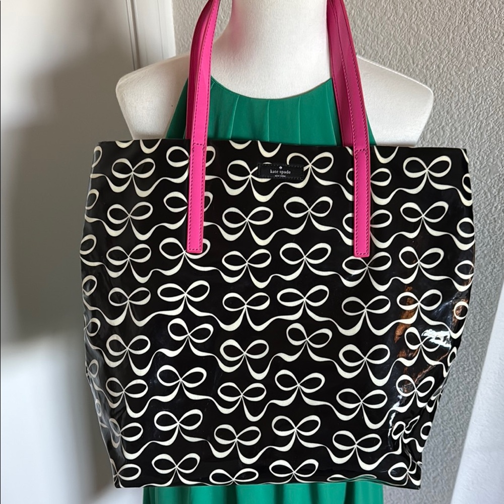 Kate Spade Black and Pink Geometric Tote